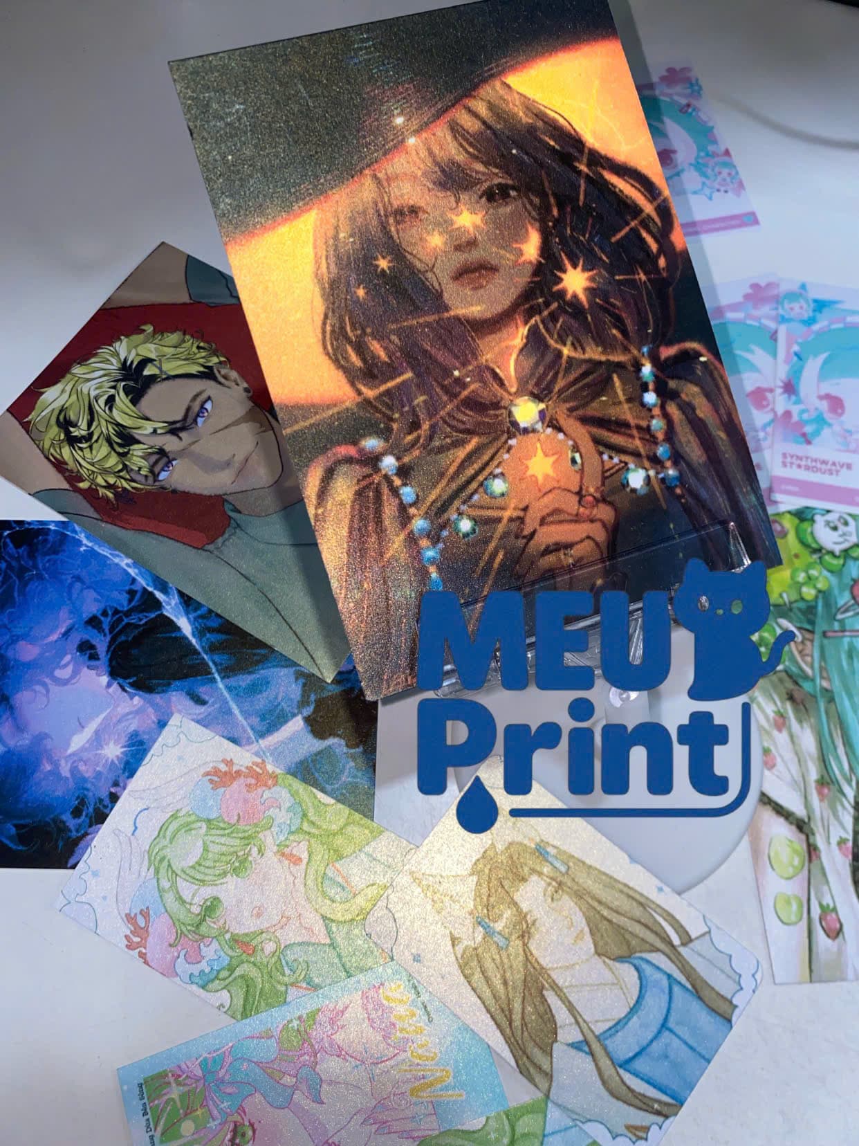 Mẫu sản phẩm in giấy ánh kim tại MEU Print